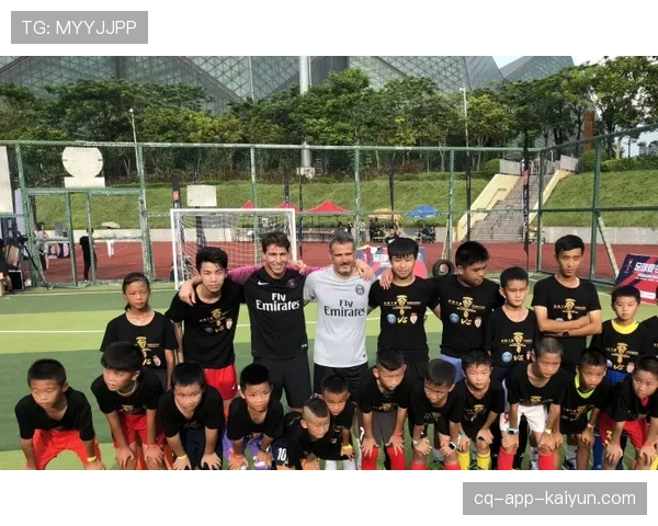 “巴黎足球节”开幕,设置青少年战术模拟游戏吸引上千名小球员参与 “巴黎足球节”开幕,设置青少年战术模拟游戏吸引上千名小球员参与